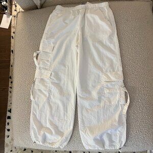 NWT Zara White Cargo Pants M
